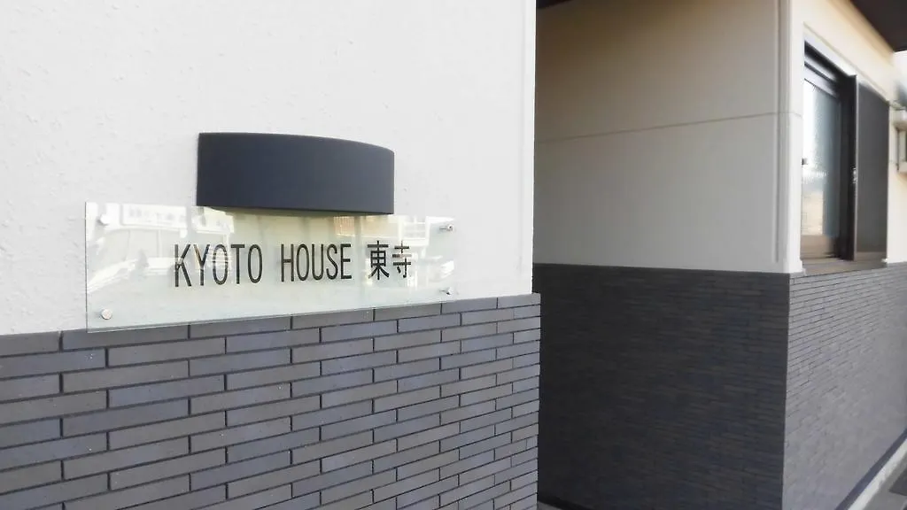 Kyoto House Toji Apartment 0*,  Japan